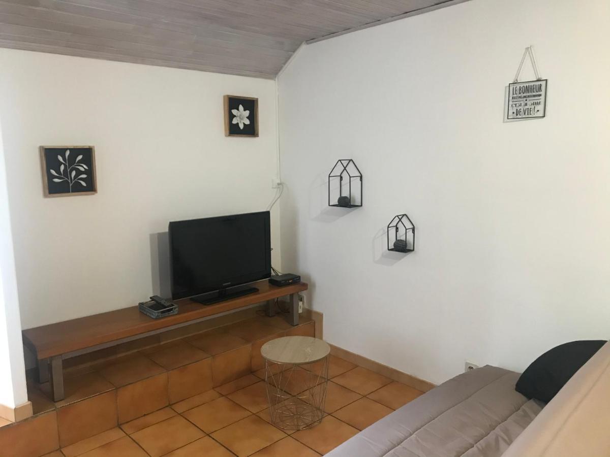 Appartement Chez sarre à Bareilles Extérieur photo